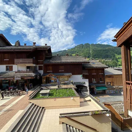 Au Centre De - Balcon, Garage, Proche Pistes Et Commerces - Fr-1-459-67 Apartment *